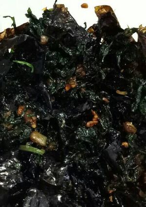 Hình của món Rong biển lá lốt cháy tỏi.