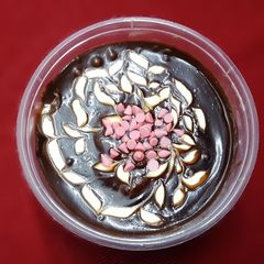 A picture of Chocolate Eclair.