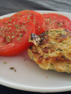 Una foto de Hamburguesa de pollo casera y light!
