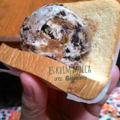 รูปของ Es krim mocca oreo