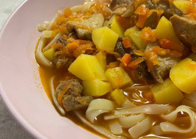 Лагман со свининой