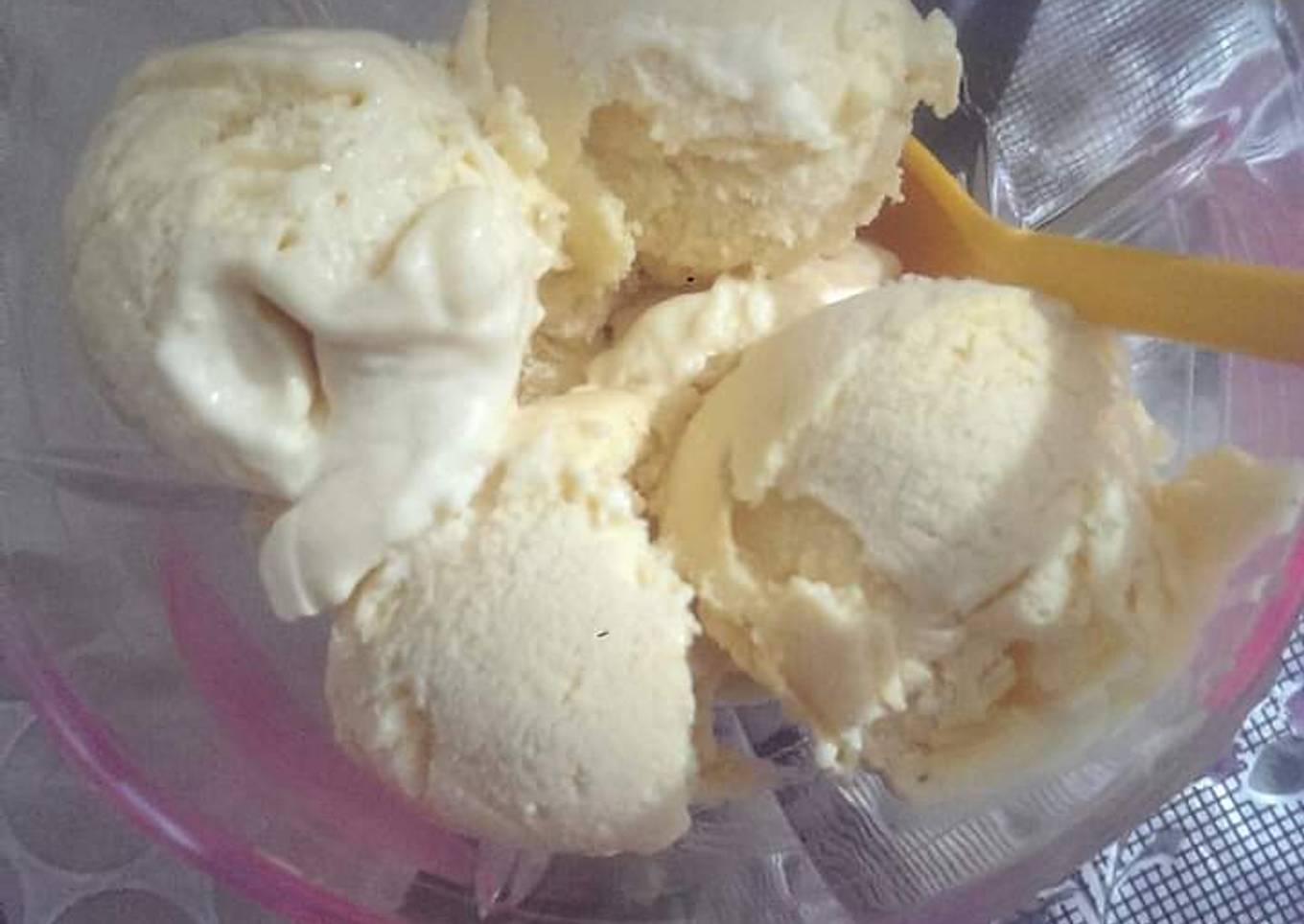 Mango Ice Cream