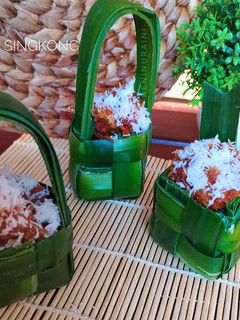Foto resep Sawut Singkong dengan Takir Anyaman Pandan