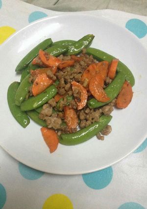 รูปของ ถั่วลันเตาผัดหมูสับ สูตร low sodium : อาหารลดน้ำหนัก