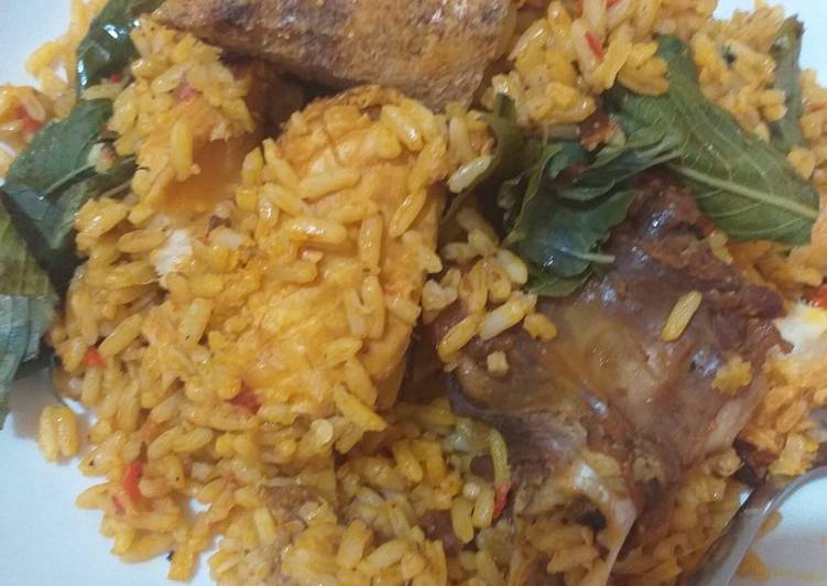 Step-by-Step Guide to Prepare Homemade Native palm oil jollof rice with a twist