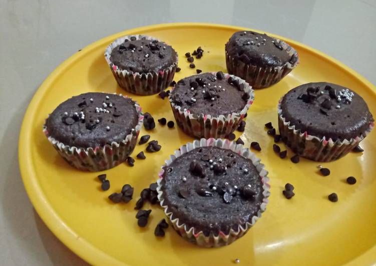 How to Prepare Quick Chocolate muffins