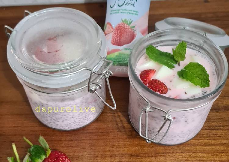 Cara Menghidangkan Chia Seed Pudding Strawberry yang Bisa Manjain Lidah!