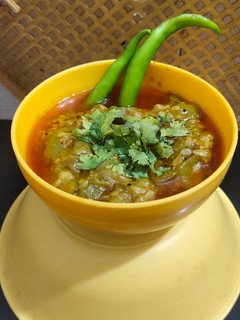 ગલકા નું શાક (Galka Shak Recipe In Gujarati) રેસીપી મુખ્ય ફોટો