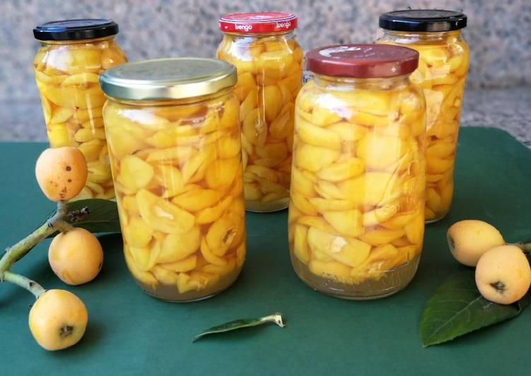 Compota de nísperos de la huerta