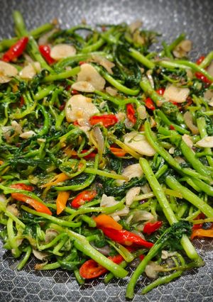 Foto resep Tumis Selada Air Selera Asal