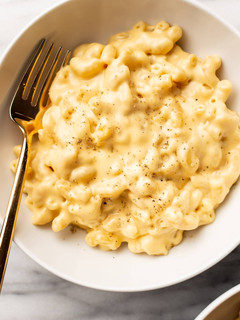 Egyszerű mac and cheese recept fotója