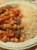 Garbanzos con carne y pimentón