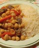 Garbanzos con carne y pimentón