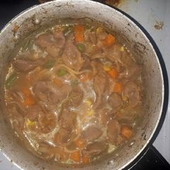 A picture of Chicken giblets stew.