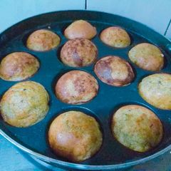 Green moong appe A picture of Green moong appe.