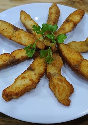 Hình của món Phi lê cá basa chiên giòn.