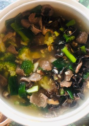 Foto resep Tumis Brokoli Bakso Jamur