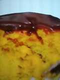 Bolo de cenoura com cobertura de chocolate fofinho