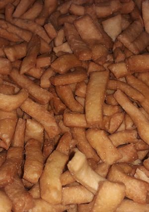 नमक पारा (namak para recipe in Hindi) रेसिपी मुख्य फोटो