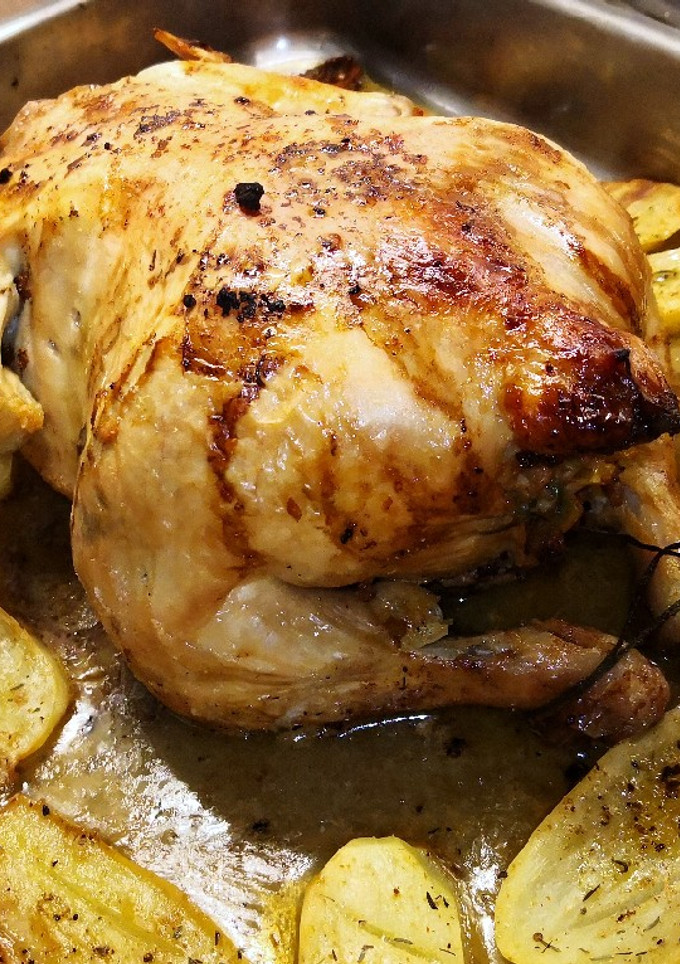 Una foto de Pollo de corral relleno de ternera y verduras🐔