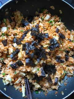 Hình của món Cơm chiên kim chi.