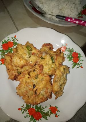 Foto resep Bakwan teri nasi simple