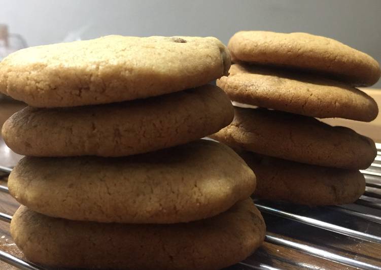 Cara Gampang Membuat 16. Crunchy choco chip cookies yang Sempurna