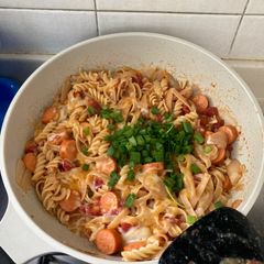 A picture of One Pot Cheesy Smoked Sausage Pasta Skillet.