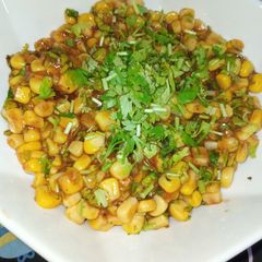 A picture of Chilli Garlic Corn Chaat.