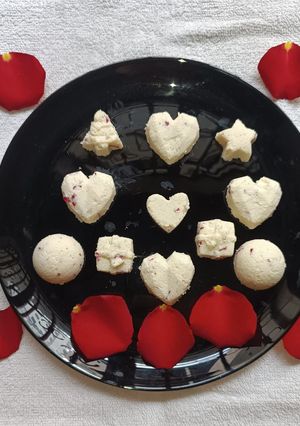 A picture of Paneer Rose Hearts ❤️.