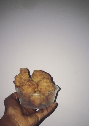 A picture of Nigerian Crunchy Buns.