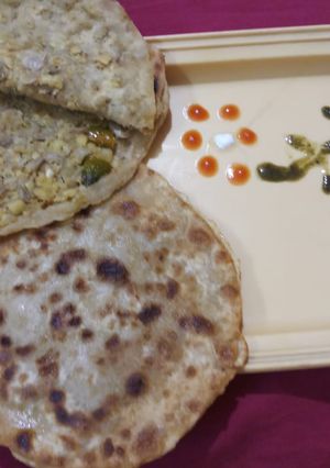 A picture of Chickpea Stuffed Paratha.