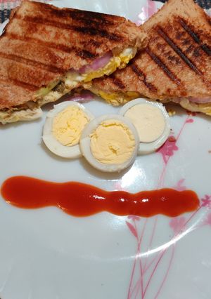 A picture of Boiled Egg Sandwich.