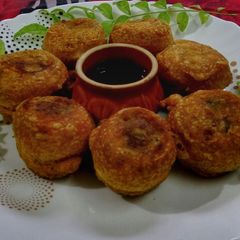A picture of Batata Vada.