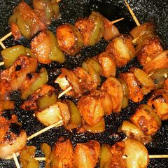 A picture of Shaslik sticks.