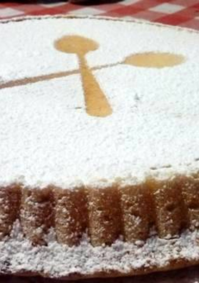 Una foto de Tarta de Ricota y Dulce de Leche EXPRESS SIN TANTA VUELTA😎