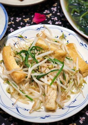 Hình của món Giá hẹ xào đậu hũ (chay).
