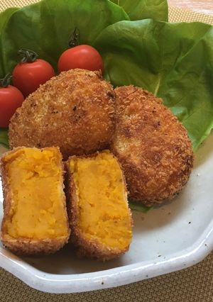 A picture of Japanese Kabocha Pumpkin Croquette.