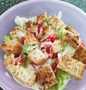 Langkah Gampang Membikin Resep  Caesar Salad Simple dan Ekonomis yang Bikin Ngiler, Bisa Manjain Lidah