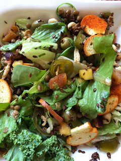 A picture of Tuna Fish, Lentils and Peach Salad.