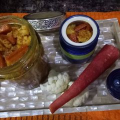 A picture of Carrot and Cauliflower pickle.