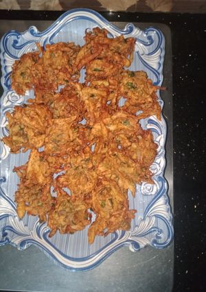 A picture of Loaded pakoray.