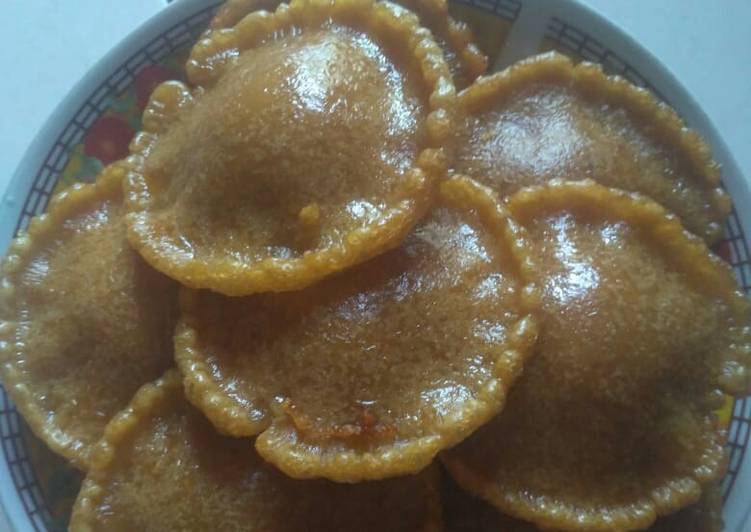 Kue cucur gula jawa