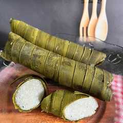 Bongkol Beras Ketan Makanan Khas Sumsel Palembang-レシピのメイン写真