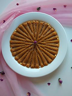 عکسی از دستور حلوا شیر عسلی