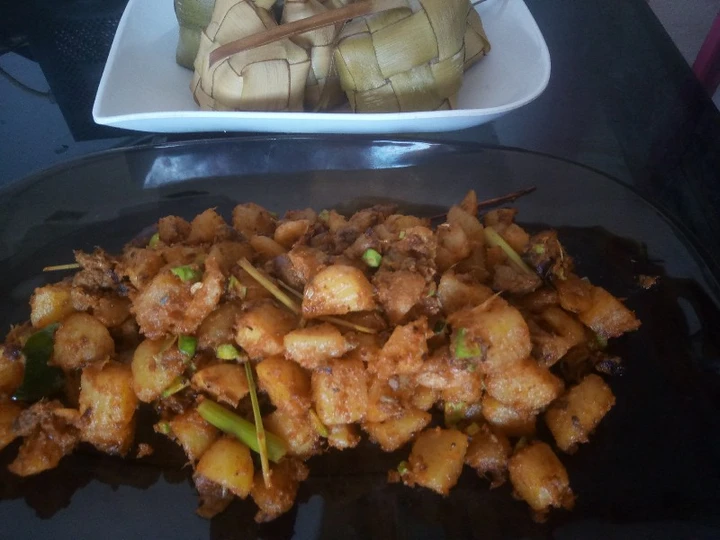 Langkah Gampang Membikin Resep Resep Sambal Goreng Kentang Ati yang Enak Banget Anti Ribet, Lezat