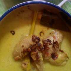 รูปของ Opor ayam (bumbu simple)