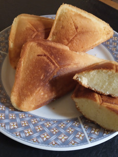 Una foto de Bizcochuelo express sin gluten y sin lácteos, en sandwichera