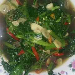Tumis kangkung praktis রেসিপির প্রধান ছবি