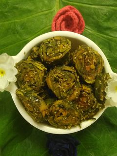 પાત્રા (અળવી ના પાન ના ભજિયા) રેસીપી મુખ્ય ફોટો